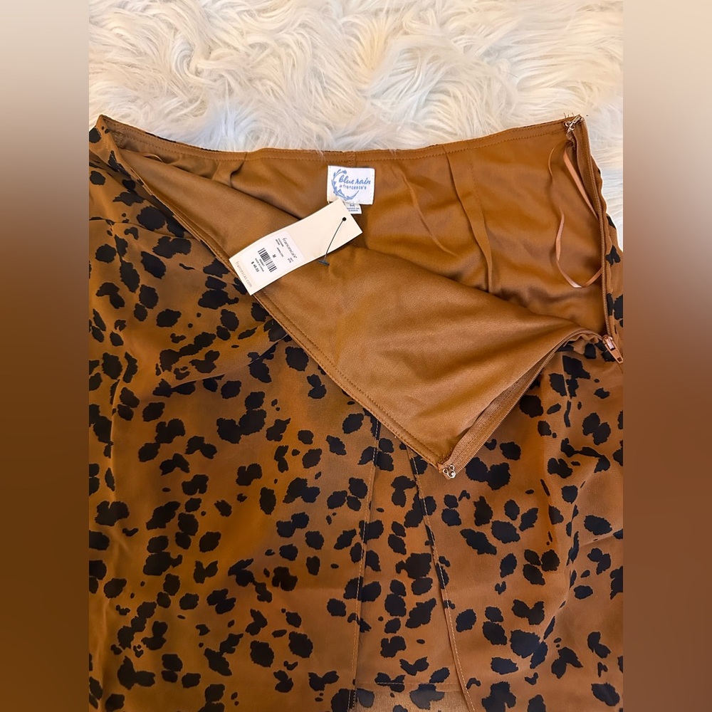 Francesca’s brown and black cheetah skirt size: M - Picture 3 of 5